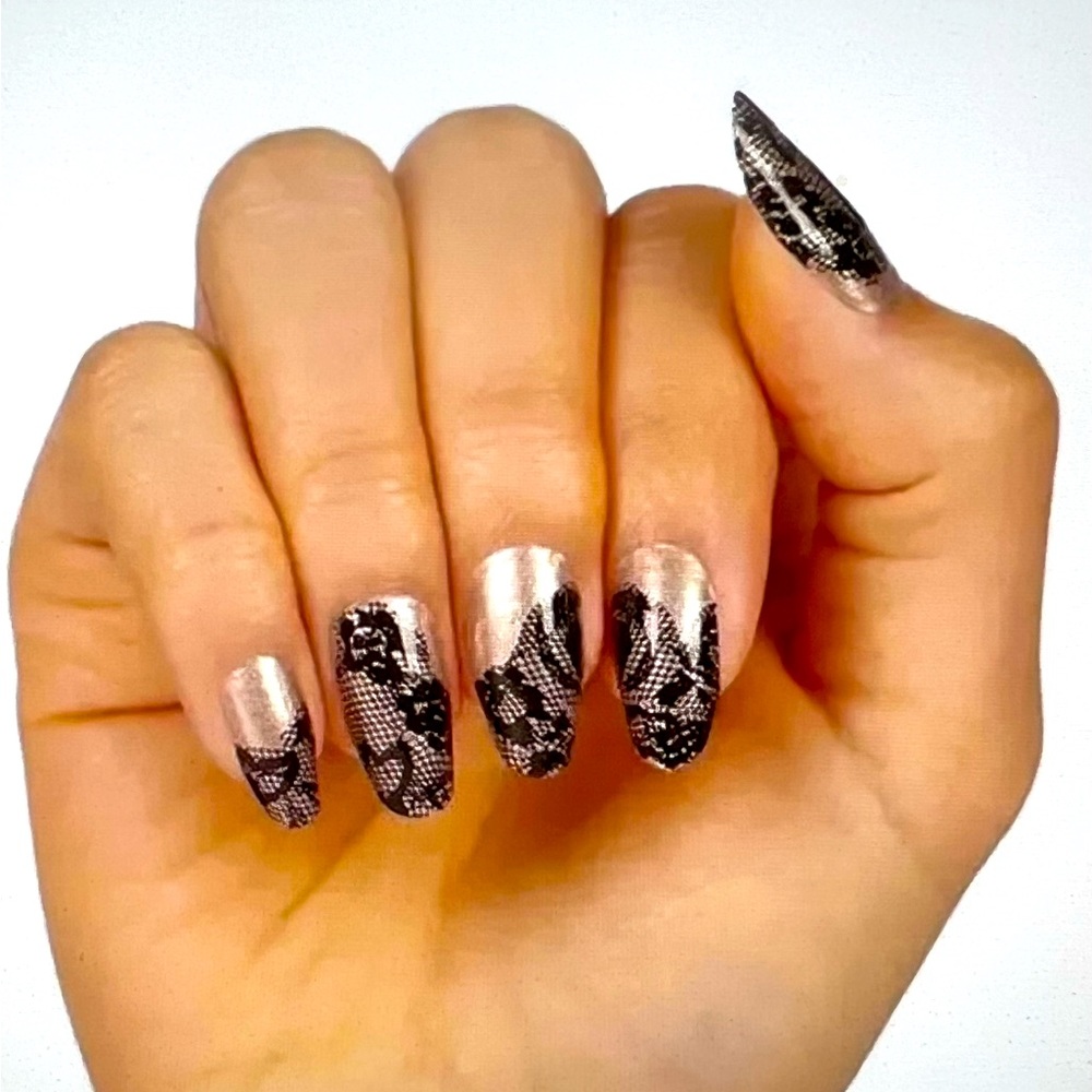 Color Street 100% Real Nail Polish Strips- Lacey Business